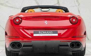 Ferrari California T Handling Speciale 6