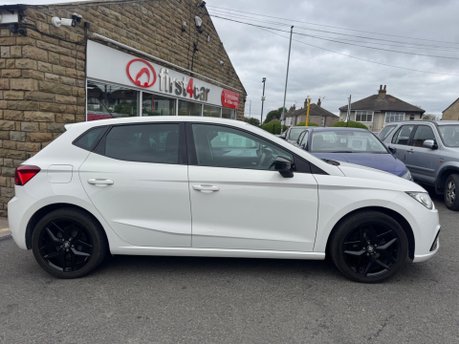 SEAT Ibiza TSI FR 6