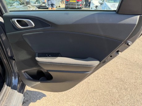 Kia Ceed 2 ISG 33