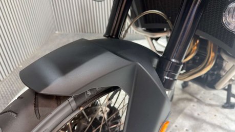 BMW F 850 GS TE 2022 TRIPLE BLACK 1 OWNER ONLY 6K STUNNING ADV BIKE 8