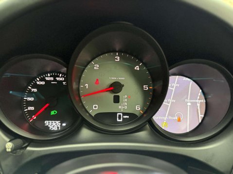 Porsche Macan 3.0 TD V6 S SUV 5dr Diesel PDK 4WD Euro 6 (s/s) (258 ps) 36