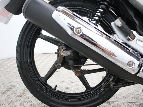 Yamaha YBR 125 YBR125 ED 31