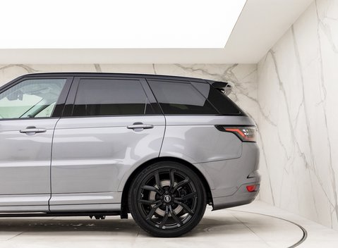 Land Rover Range Rover Sport 5.0 SVR 32