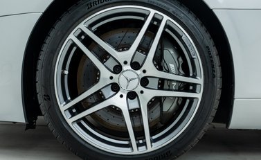 Mercedes-Benz SLS AMG 29