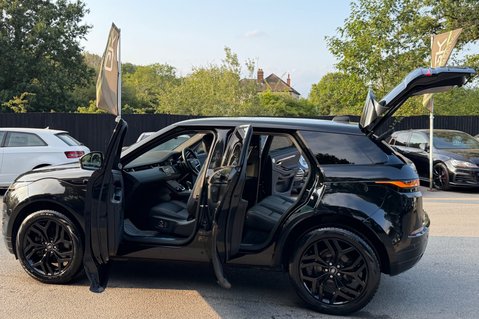 Land Rover Range Rover Evoque R-DYNAMIC HSE MHEV -TRIPLE BLACK - PAN ROOF - ONE OWNER -MERIDIAN -VATQ 19