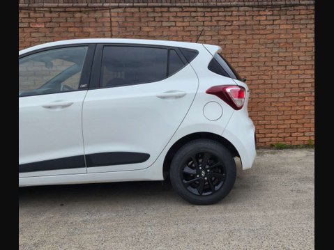 Hyundai i10 1.0 i10 Go SE 5dr 14