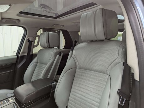 Land Rover Discovery 2.0 Discovery Luxury HSE SD4 Auto 4WD 5dr 56