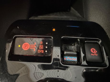 Nissan LEAF 40kWh Tekna Auto 5dr 37