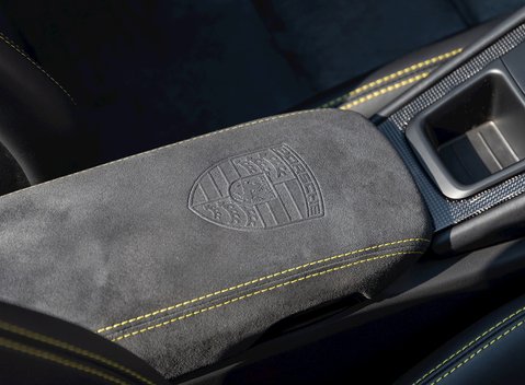 Porsche 911 (991.2) Turbo S Cabriolet 22