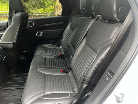 Land Rover Discovery HSE 18