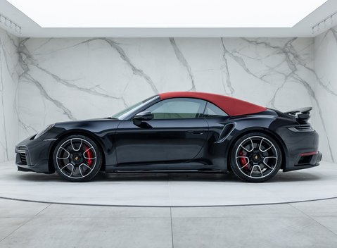 Porsche 911 Turbo Cabriolet (992) 7