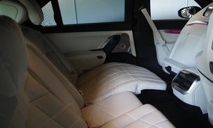BMW I7 EDRIVE50 M SPORT Ultimate Pack Theatre Screen Bowers&Wilkins No Lux Tax VQ 26