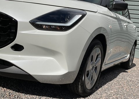 Suzuki Swift Motion 1.2 Mild Hybrid 5