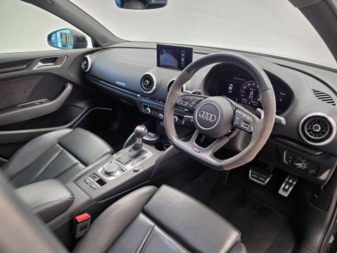 Audi RS3 2.5 RS 3 Audi Sport Edition TFSI Quattro Semi-Auto 4WD 4dr 36