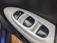 Nissan Juke TEKNA XTRONIC 23