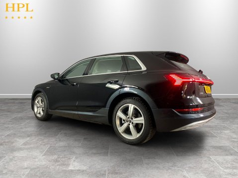 Audi E-Tron 55 Technik SUV 5dr Electric Auto quattro 95kWh (408 ps) Parking Sensors - S 5