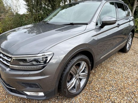 Volkswagen Tiguan 2.0 TDI BlueMotion Tech SEL DSG 4Motion Euro 6 (s/s) 5dr 7