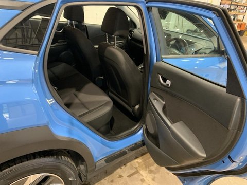Hyundai KONA GDI SE CONNECT 13