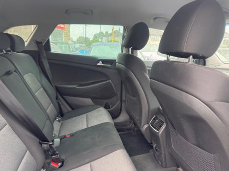 Hyundai TUCSON GDI SE NAV 12