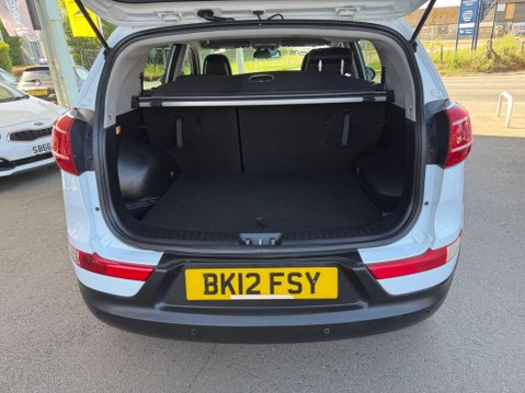 Kia Sportage 1.7 CRDi EcoDynamics 2 2WD Euro 5 (s/s) 5dr 7