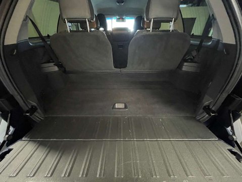 Volvo XC90 2.4 XC90 Executive D5 AWD Auto 4WD 5dr 33