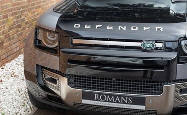 Land Rover Defender 110 X P400 29