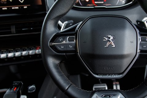 Peugeot 3008 PURETECH S/S GT PREMIUM 20