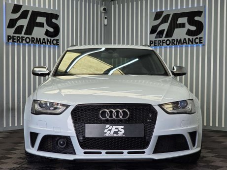 Audi RS4 4.2 FSI V8 Estate 5dr Petrol S Tronic quattro Euro 5 (450 ps) 31