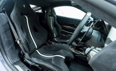 Ferrari 488 Pista 10