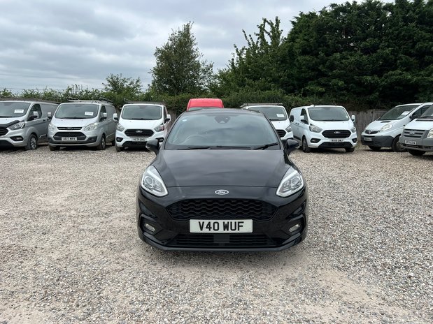 Ford Fiesta SWB (SOLD) L1H1 Low Roof Sport Air Con Alloys EURO 6 NO VAT 3