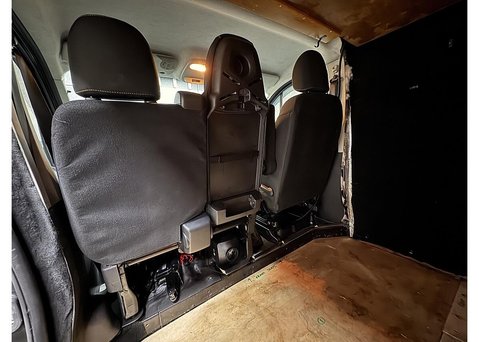 Nissan NV300 1.6 dCi 1.2t Acenta Panel Van 5dr Diesel Manual L2 H1 Euro 6 (120 ps) 38
