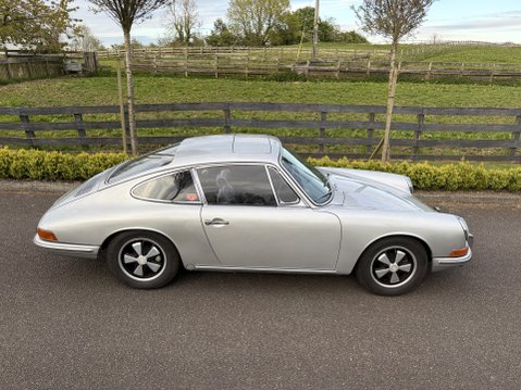 Porsche 912 Coupe 2