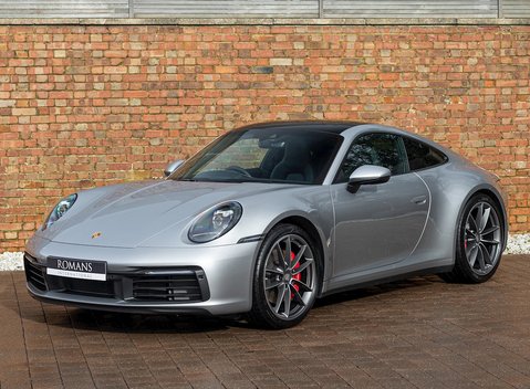 Porsche 911 Carrera S (992) 6