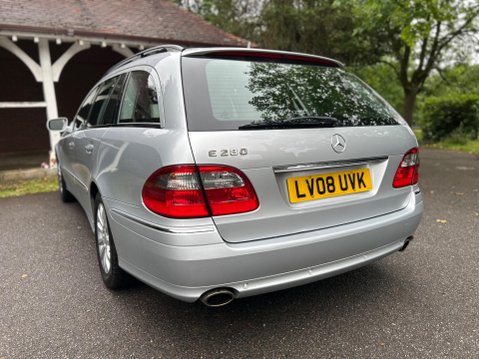 Mercedes-Benz E Class E280 ELEGANCE 17