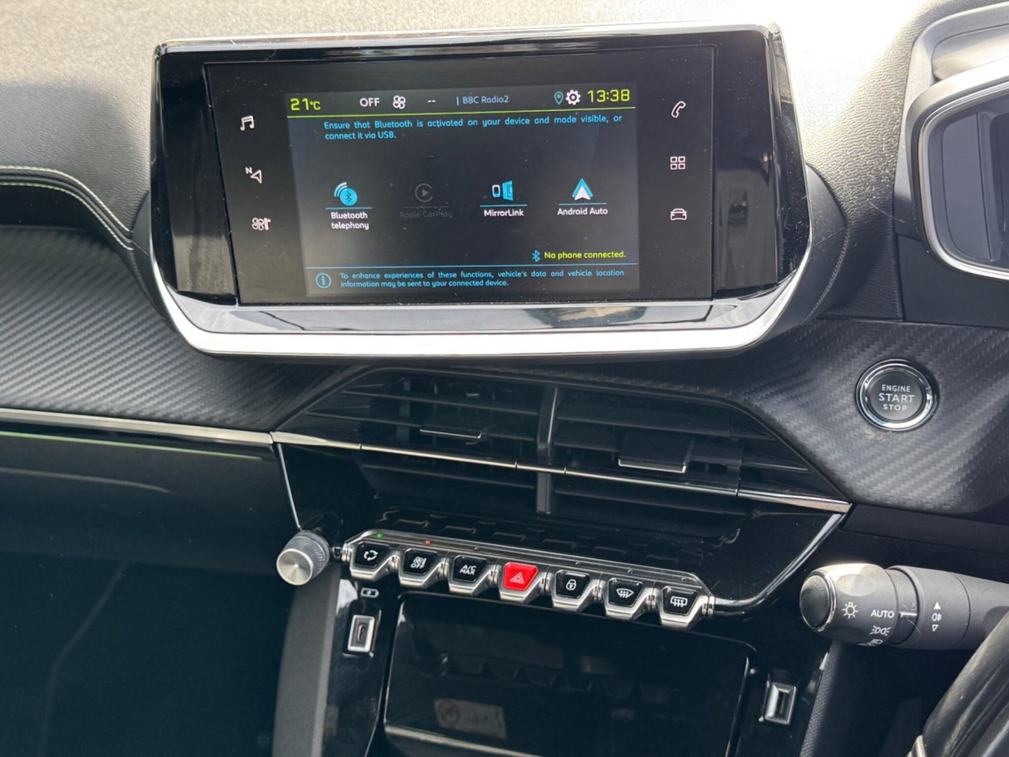 2020 Peugeot e-208 — image 8