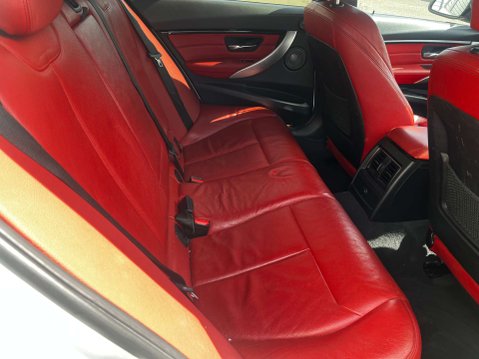 BMW 3 Series 2.0 320d M Sport Shadow Edition 5dr 16