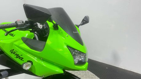 Kawasaki Ninja 2010 24K 33BHP 250CC SPORTS BIKE PROJECT SPARES OR REPAIR 13
