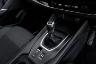 Nissan Qashqai DIG-T N-CONNECTA MHEV 34