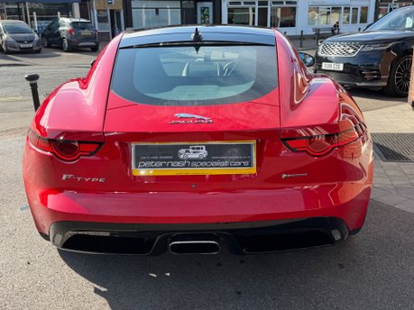 Jaguar F-Type I4 R-DYNAMIC 17