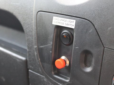 Renault Master 2.3 dCi 35 Business FWD MWB Medium Roof Euro 6 5dr 35