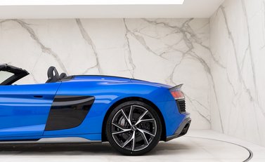 Audi R8 V10 Spyder Performance Quattro 26