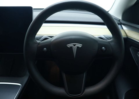 Tesla Model Y (Dual Motor) Long Range SUV 5dr Electric Auto 4WDE (384 bhp) 17