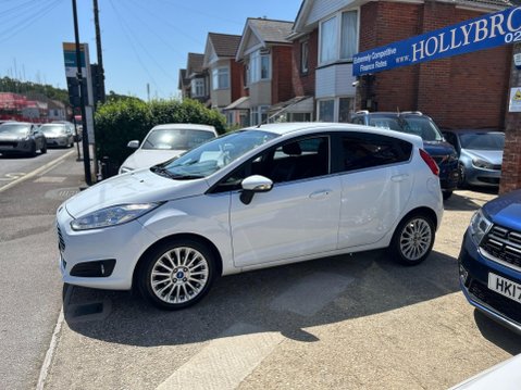 Ford Fiesta TITANIUM 3