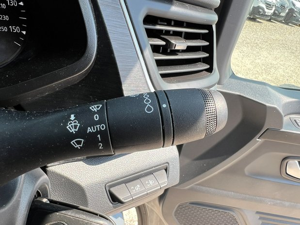 Renault Trafic AUTO SWB L1 Sl28 Sport Edc Dci Air Con Alloys Sensors Cruise EURO 6 42