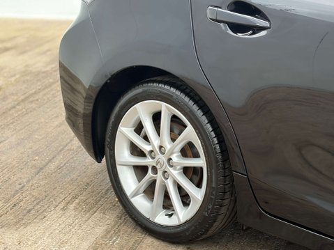 Lexus CT 1.8 CT 200h Luxury CVT 5dr 7