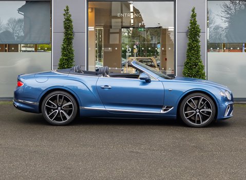 Bentley Continental GTC W12 First Edition 3