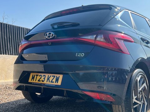 Hyundai i20 T-GDI PREMIUM MHEV 12