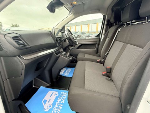 Vauxhall Vivaro 1.5 Vivaro F2900 Prime S/S 5dr 15