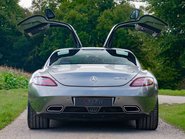 Mercedes-Benz SLS AMG 34
