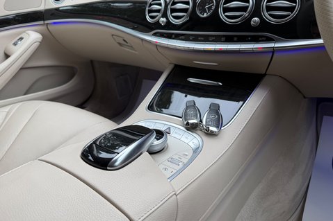 Mercedes-Benz S Class S350 BLUETEC AMG LINE 44